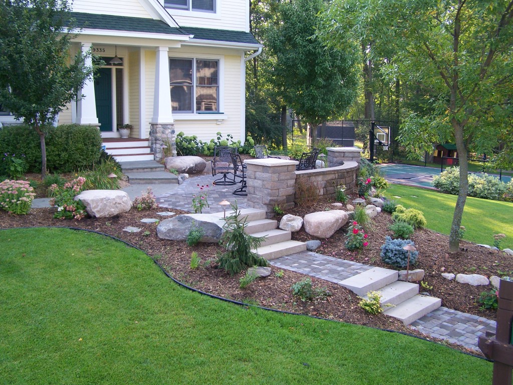 Front yard retaining wall