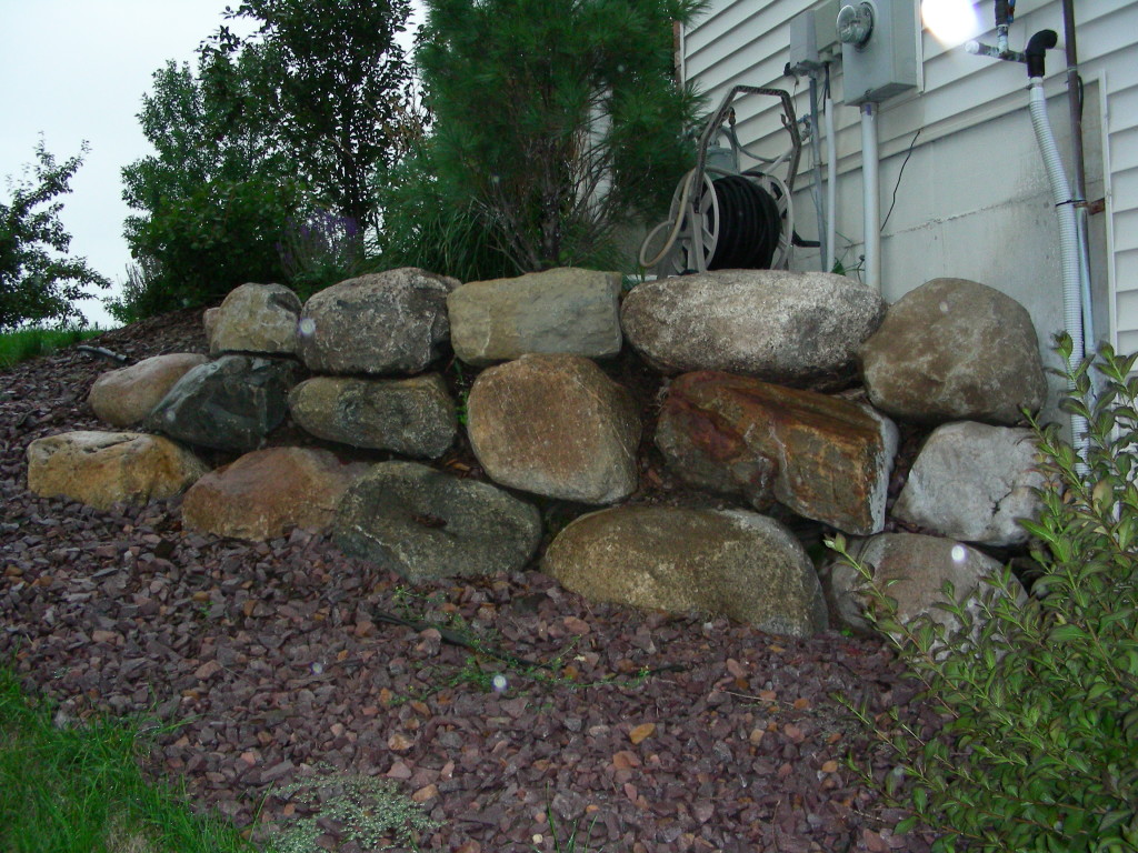 retaining-wall-boulder-boulders-maple-grove-mn