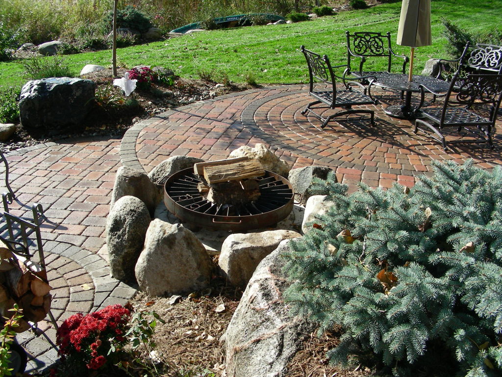 Custom Outdoor Fireplaces And Fire Pits, Rustic Outdoor Fire Pits